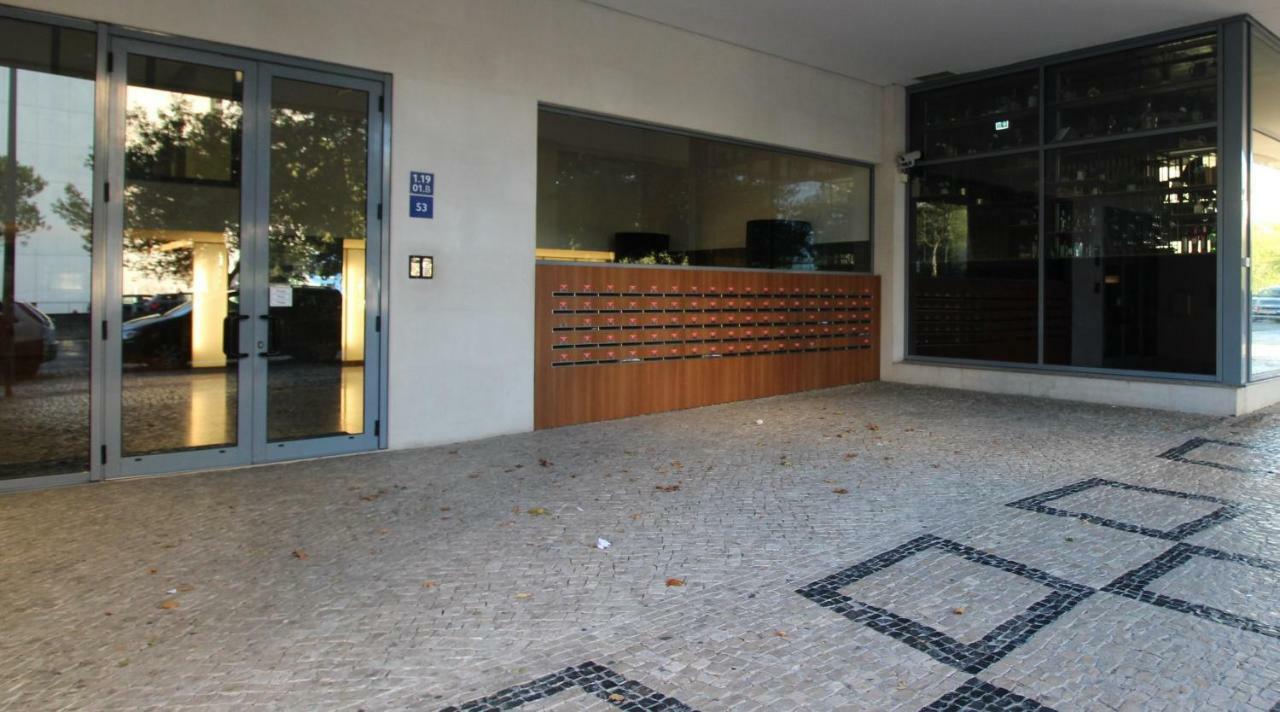 Parque das Nacoes River view ,free wifi Lisboa Exterior foto